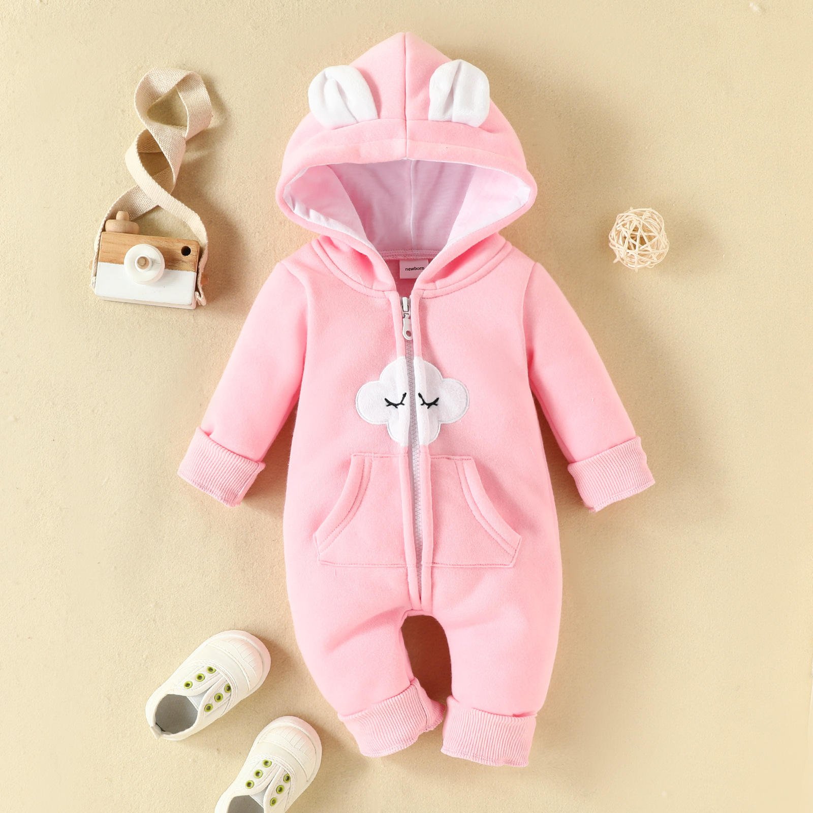 Custom Designer Styles Four Season Kinds Of Popular Pattern Prints Newborn Baby Polyester And Cotton Romper With Zipper