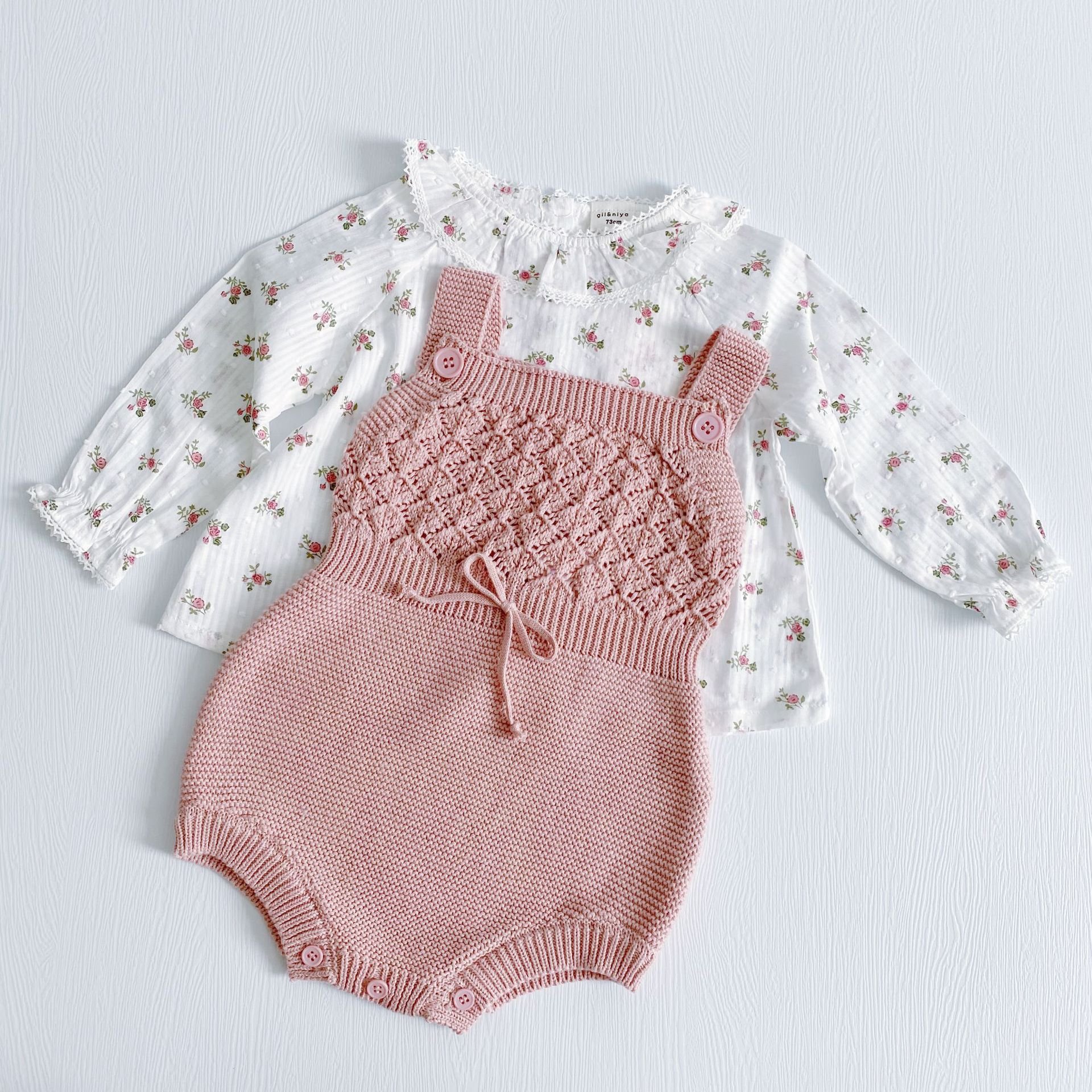 2023 New Born Baby Clothes Soft Cotton Knitted Sweater Strap Baby Rompers for Toddler Girl Clothes Unisex Sleeveless 100% Cotton
