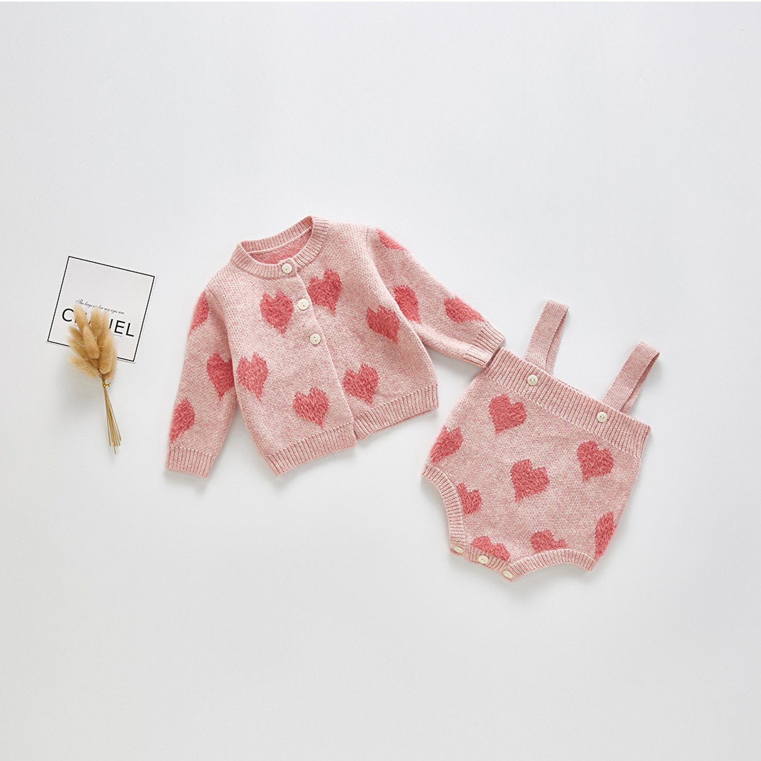 Infant and toddler clothes baby romper heart-shaped coat suspenders baby girl sweet two-piece baby suit