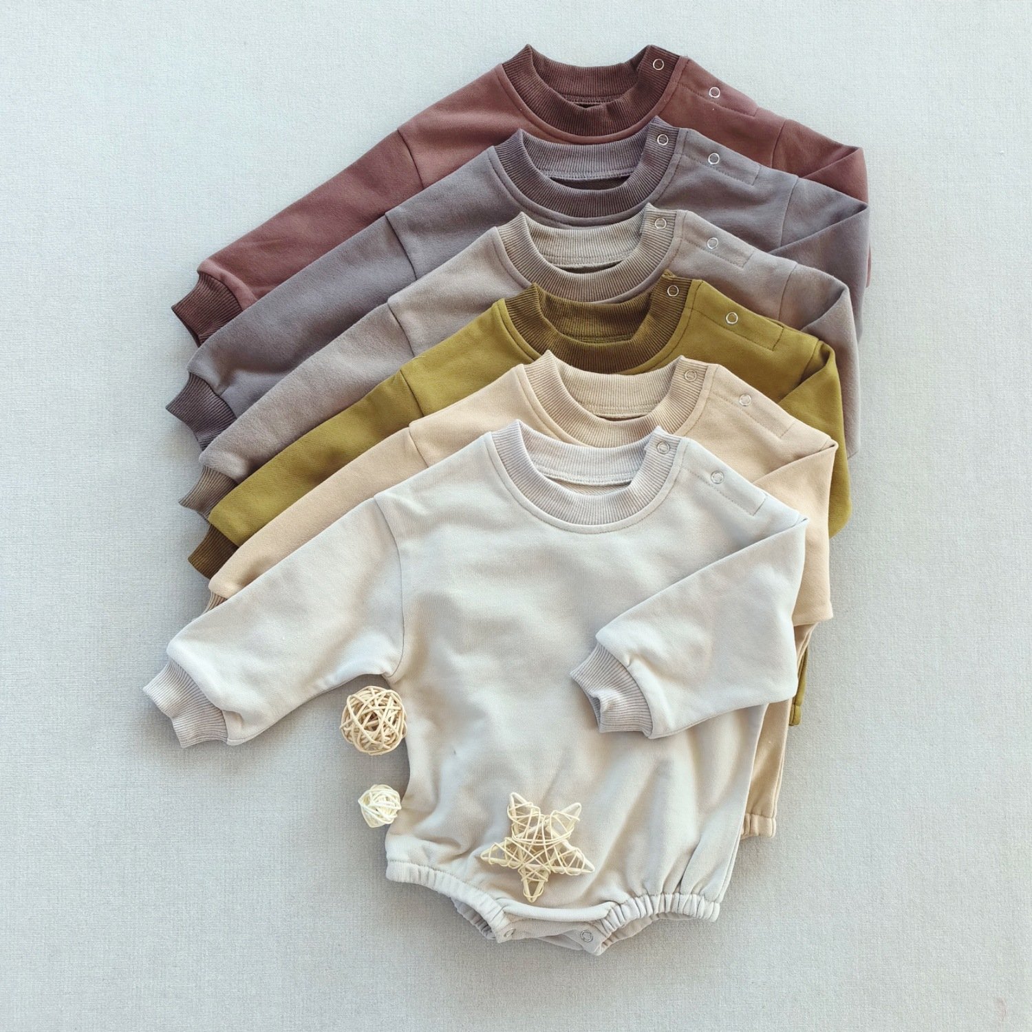 2024 Spring and Autumn newborn baby clothes high quality solid color baby romper organic cotton jumpsuit soft infant clothes lbc