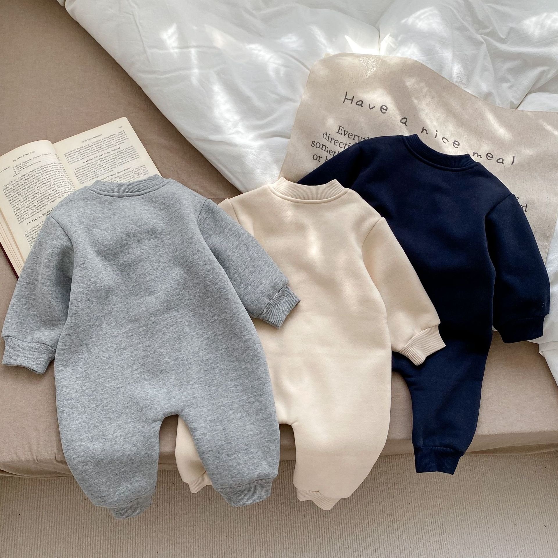 girls bubble romper sweatshirt New clothes thickened winter baby solid color jumpsuits climbing suit plus fleece baby romper