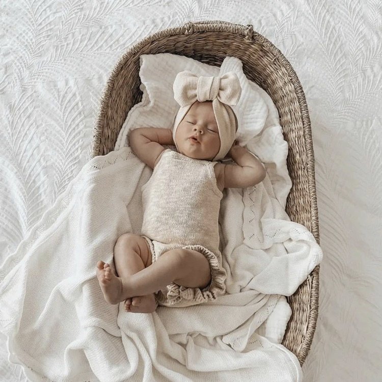 2023 Top Ranking Summer cloudy and soft covering cotton yarn baby infant girl Cute Daisy Floral knitted suspendor rompers