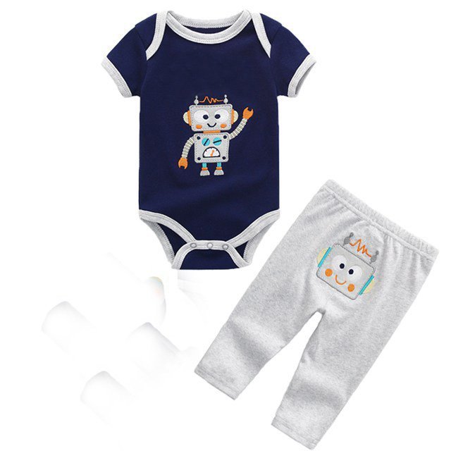 newborn baby rompers made of 100% organic cotton fabric