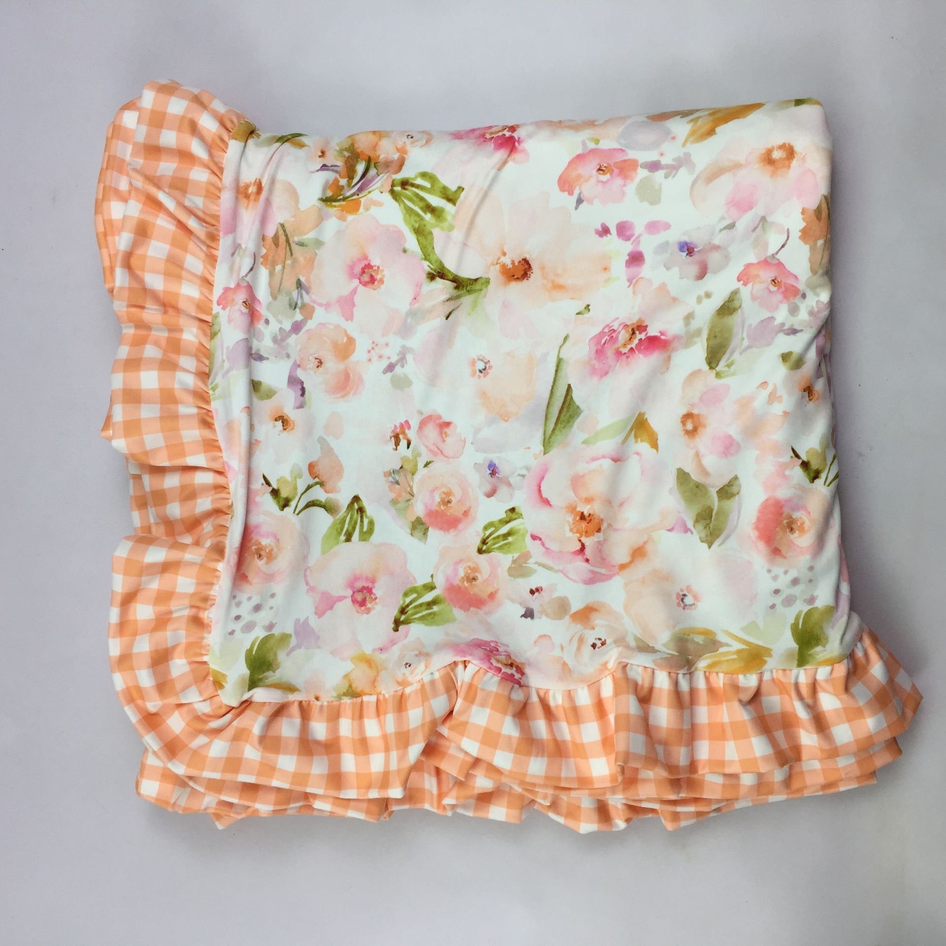 Little Girls Cute Customer Design Soft Milk Silk Ruffles Side Muslin Swaddle Blanket Baby Quilt for Kids Infant Boys and Girls