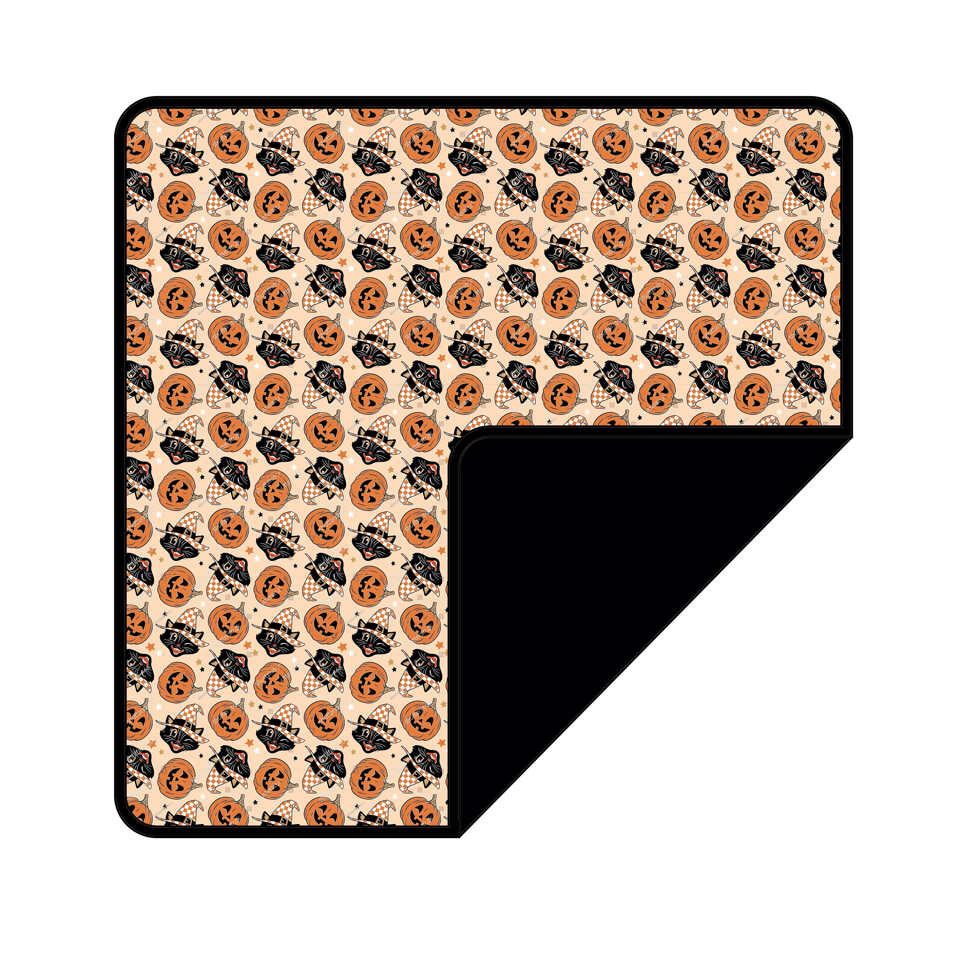 Latest design summer Halloween pumpkin pattern 95% Bamboo Viscose long sleeves grip toddler baby clothing sets