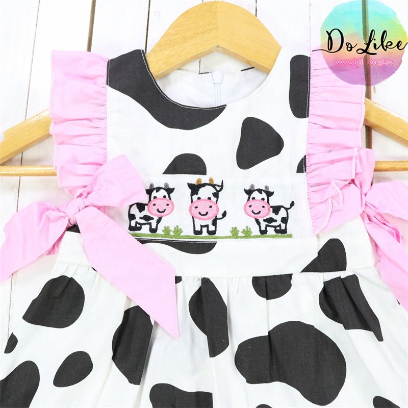 Comfortable printing cow embroidered baby romper infant girls clothing beautiful girl wear children jumpsuits