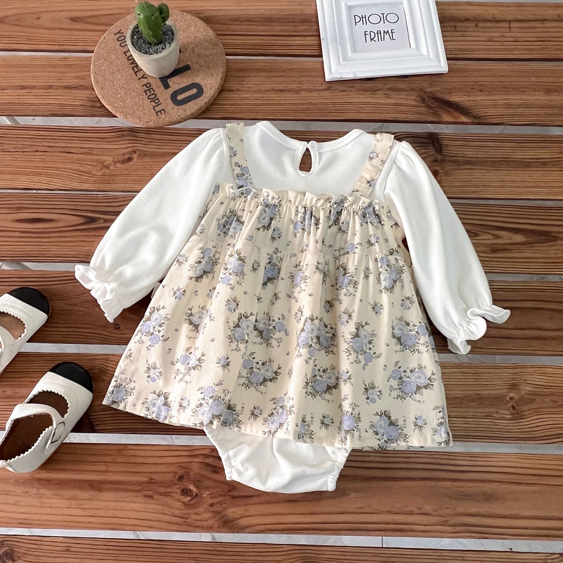 RTS Floral Princess Rompers Baby Clothes Small Broken Flower Triangular Baby Clothing Hat Bodysuit Set bowknot baby girl dresses