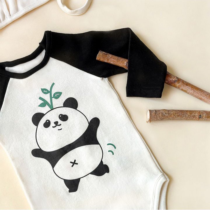 High Quality Cute Cartoon Chinese Panda Printing Bodysuit Newborn Cotton Toddler Home Baby Clothes Baby Rompers With Hat