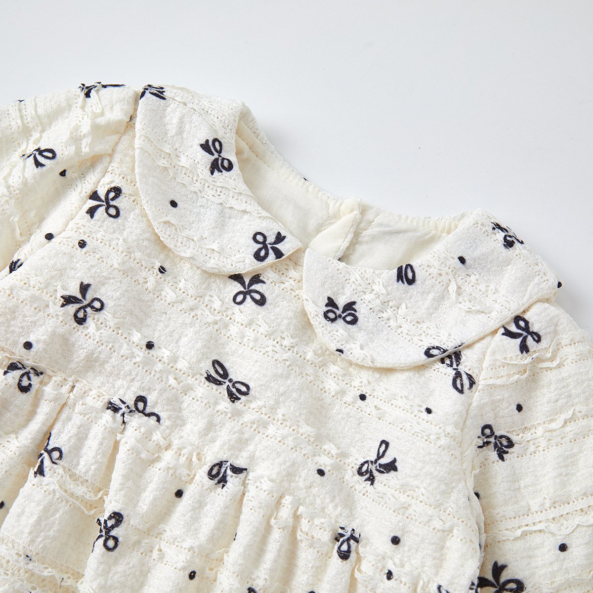 Wholesale 2024 Autumn Baby Clothing Korea Fashion Bow Print Long Sleeve Cotton Baby Rompers