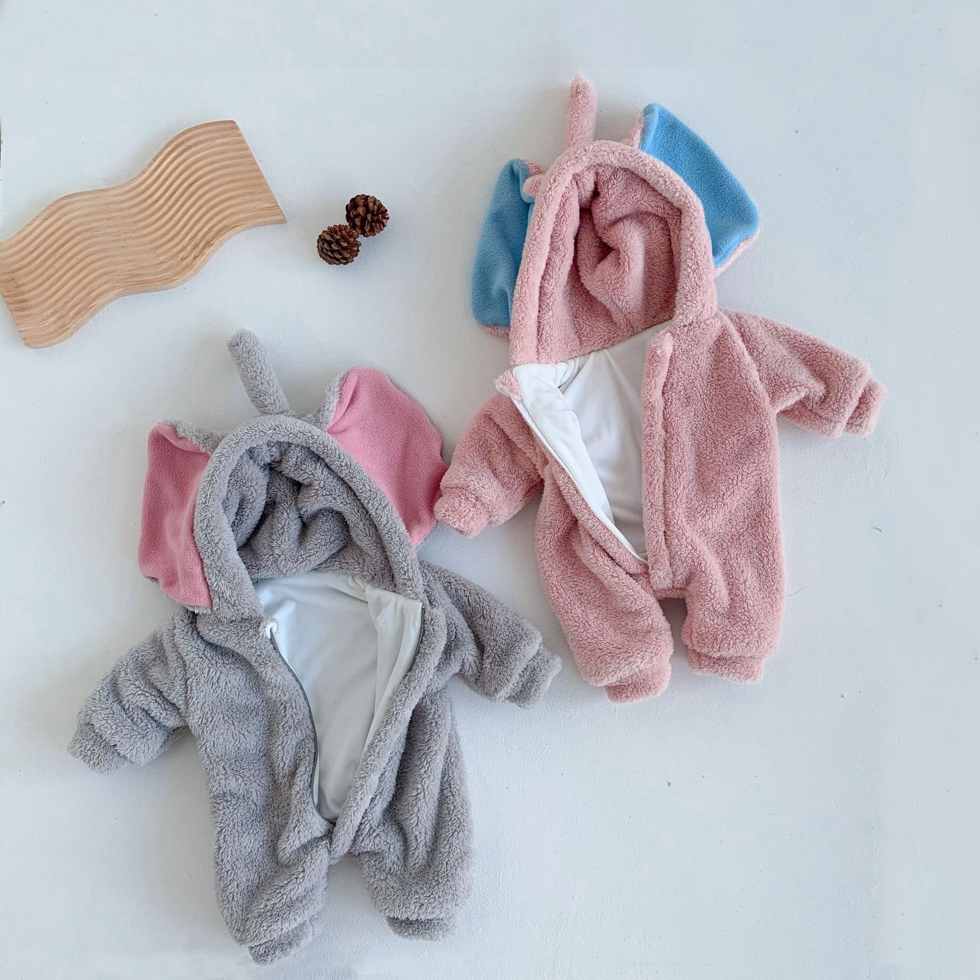 Wholesale 2024 Winter Baby Clothing Cute Style Baby Elephant Long Sleeve Warm Cotton Baby Rompers