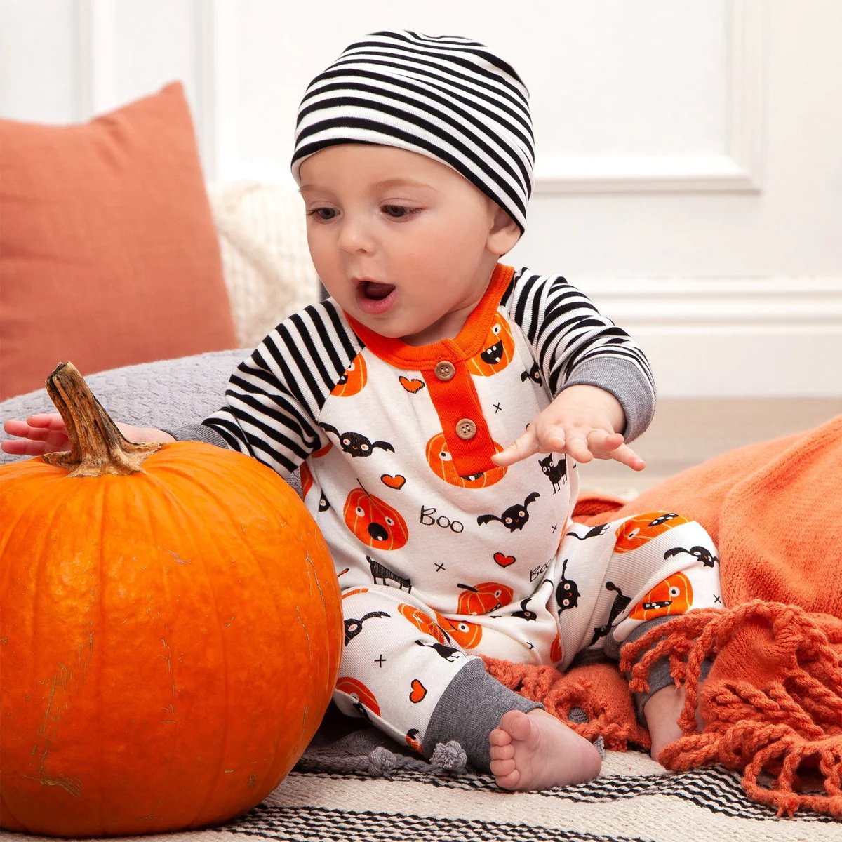 2024 Halloween clothing Wholesale Baby Newborn Jumpsuits Rompers Onesie Bamboo Cotton Infant Clothing Halloween Rompers