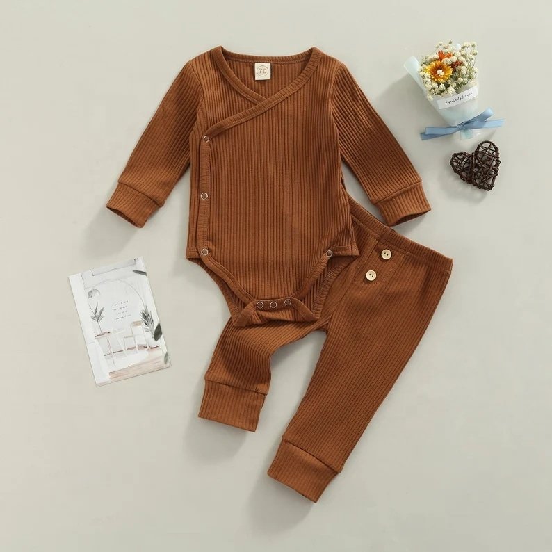 Minimalist Newborn Baby Shower Gift Neutral Baby Ribbed Lounge Romper Set