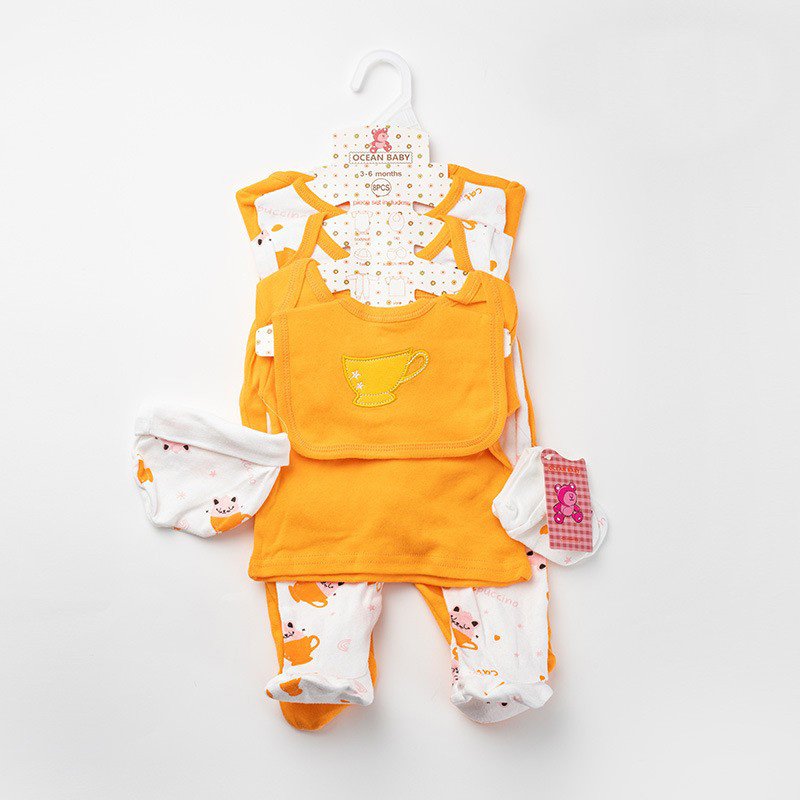 Pack of 8pcs 100% Cotton Baby Clothing Set OEM New Born Gift Set New Born Baby Clothes Sets