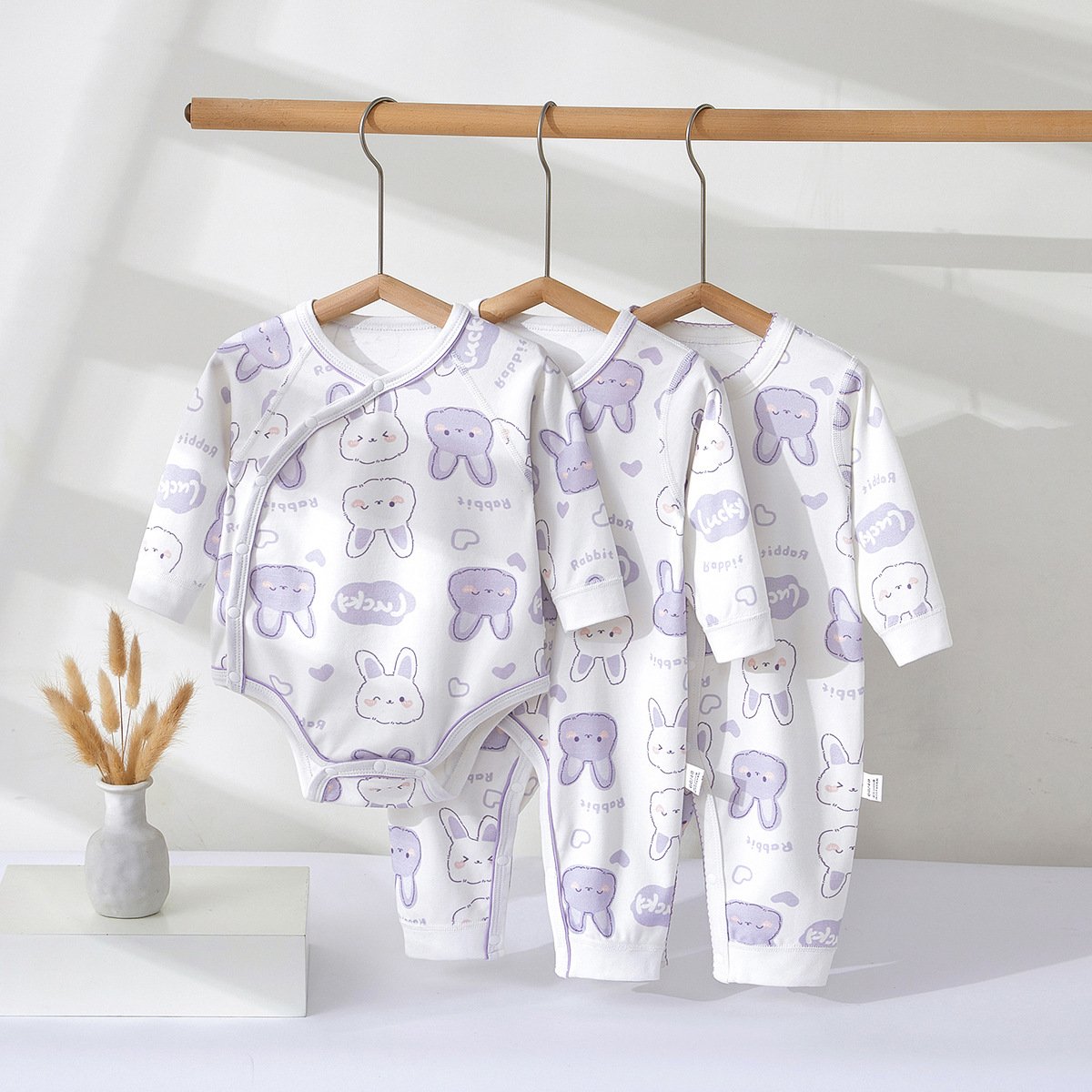 Baby clothes pure cotton class a autumn and winter new long-sleeved triangle romper pajamas baby romper newborn fart clothes