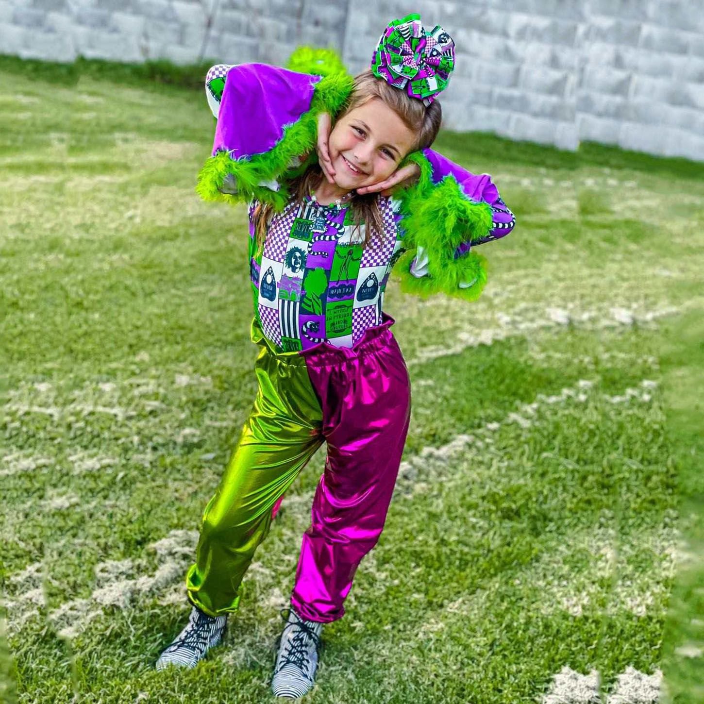 Wholesale Baby Lettuce Hems Tollder Leo Babys Halloween Bell Sleeves Feather Rompers
