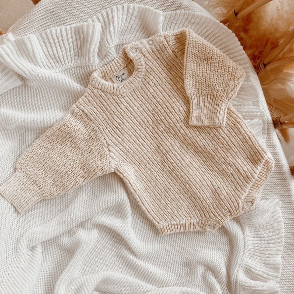 Ins Unisex Custom Logo Organic Chunky Knit Romper Oversized Long Sleeve Knitwear Newborn Photoshoot First Outfit