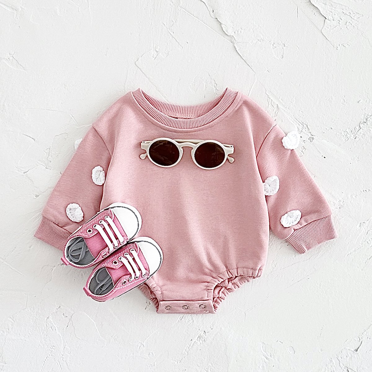 Newborn Long Sleeve Triangle Jumpsuit Infant Cloud Applique Three-Dimensional Floret Round Baby Neck Bubble Rompers