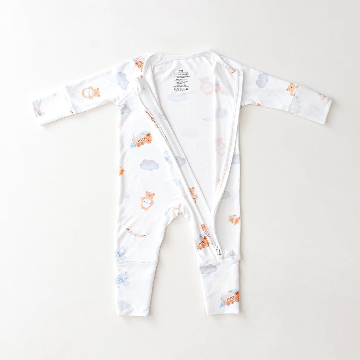 Customized logo from 1pcs Engepapa Bamboo Zipper Newborn Pajamas Infant Girls Clothes Natural Print Baby Bamboo Fiber Sleeper