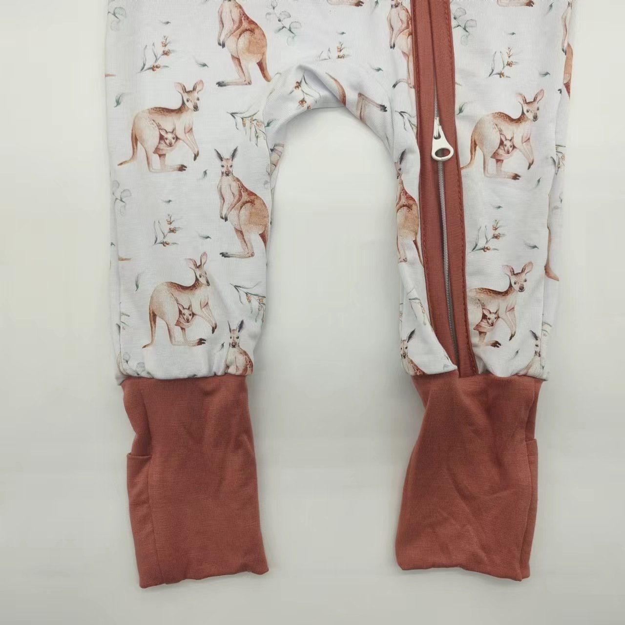Kangaroos Printed Baby Romper with Double YKK Zippers Long Sleeves Baby Pajamas for Toddlers
