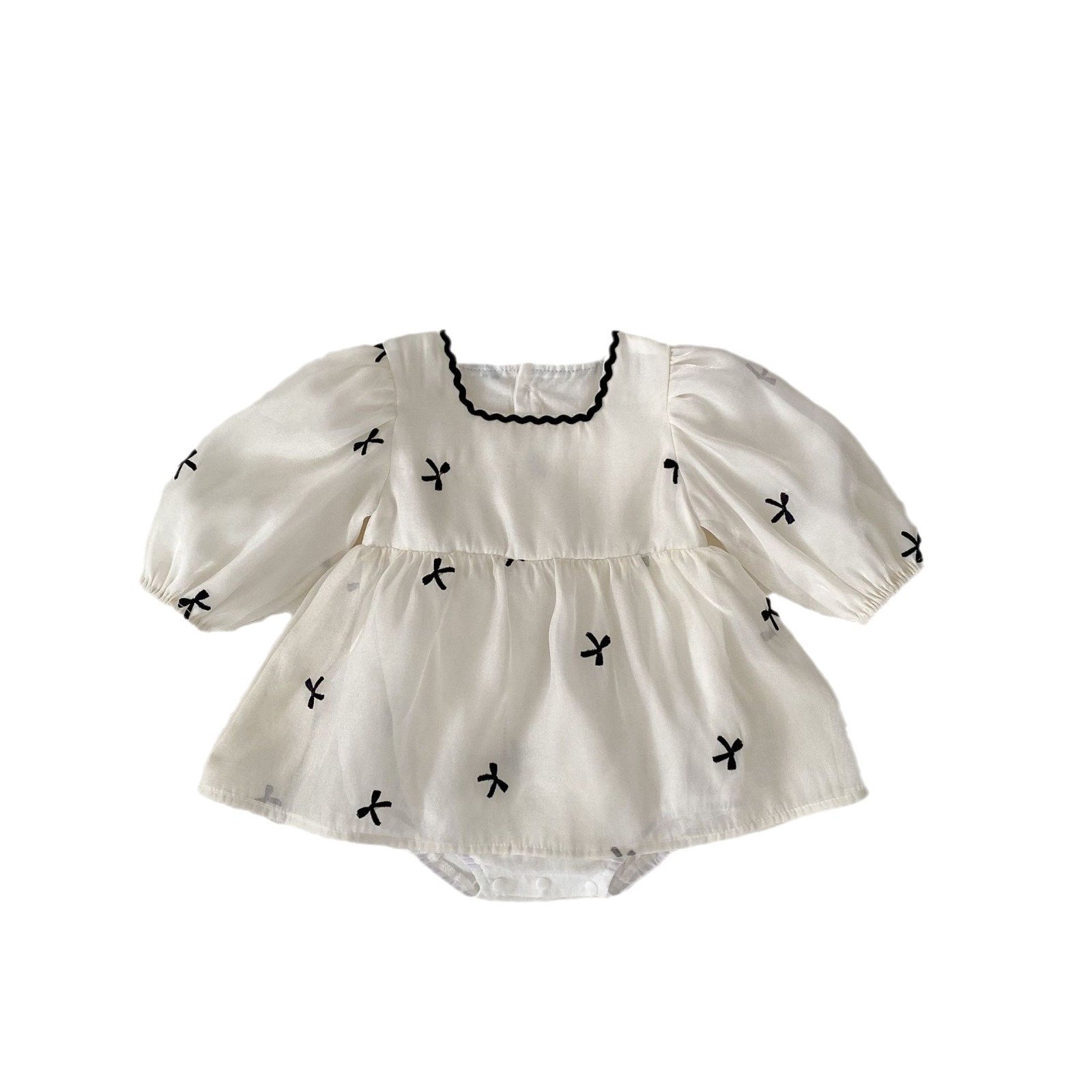 ins 2024 baby autumn jumpsuit fashionable princess mesh girl baby romper bow long sleeves fart infant clothes