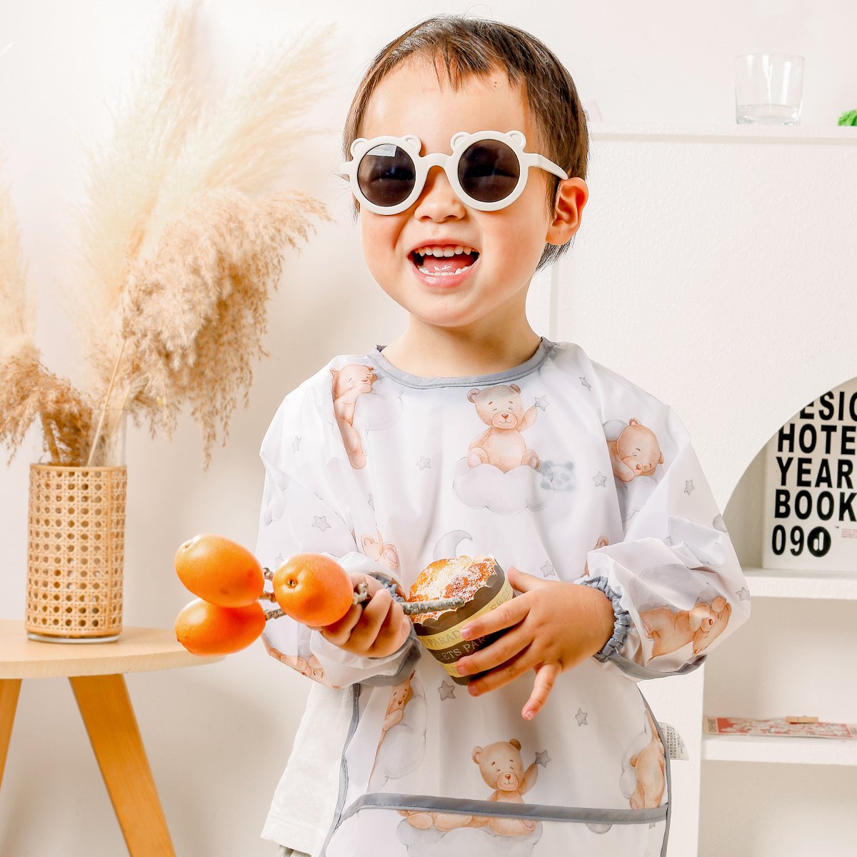high quality Waterproof Single sided printing Feeding Sleeved Baby Bib Overclothes Velcro strap Long Sleeve Bib Babies
