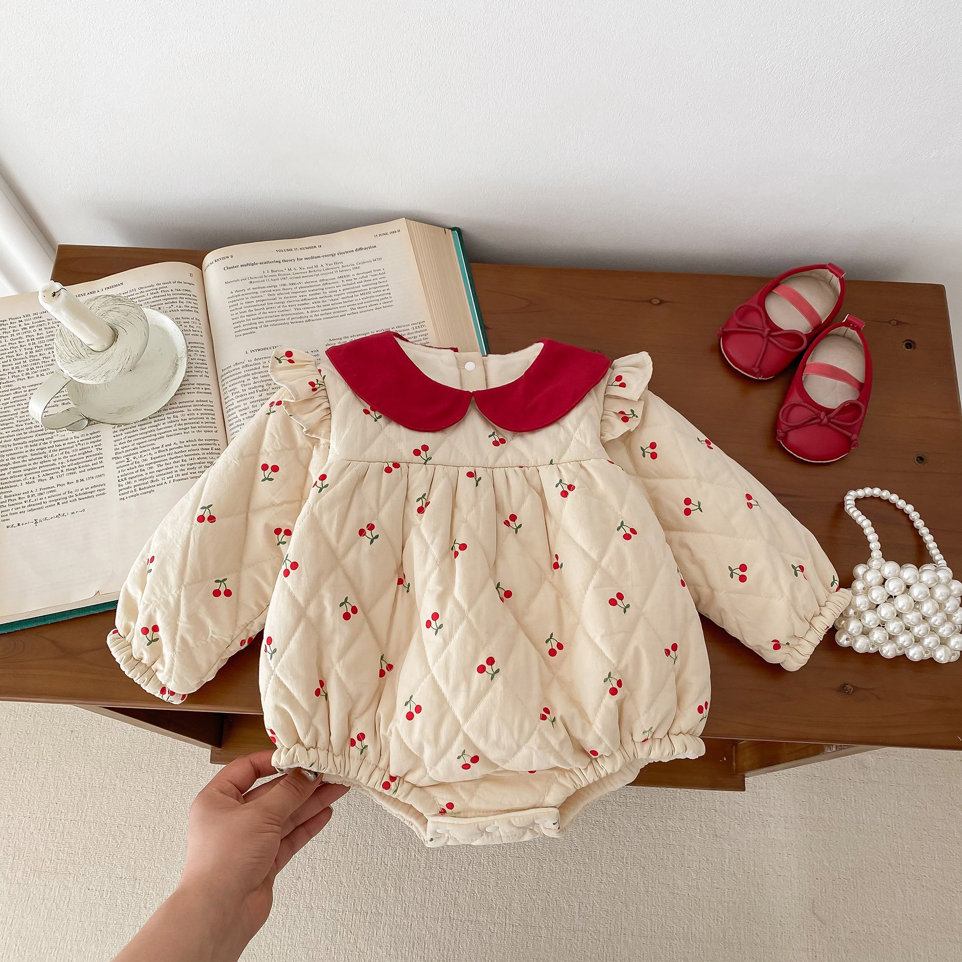 Wholesale 2024 Winter Baby Clothing Sweet Style Printed Long Sleeve Cotton Baby Rompers