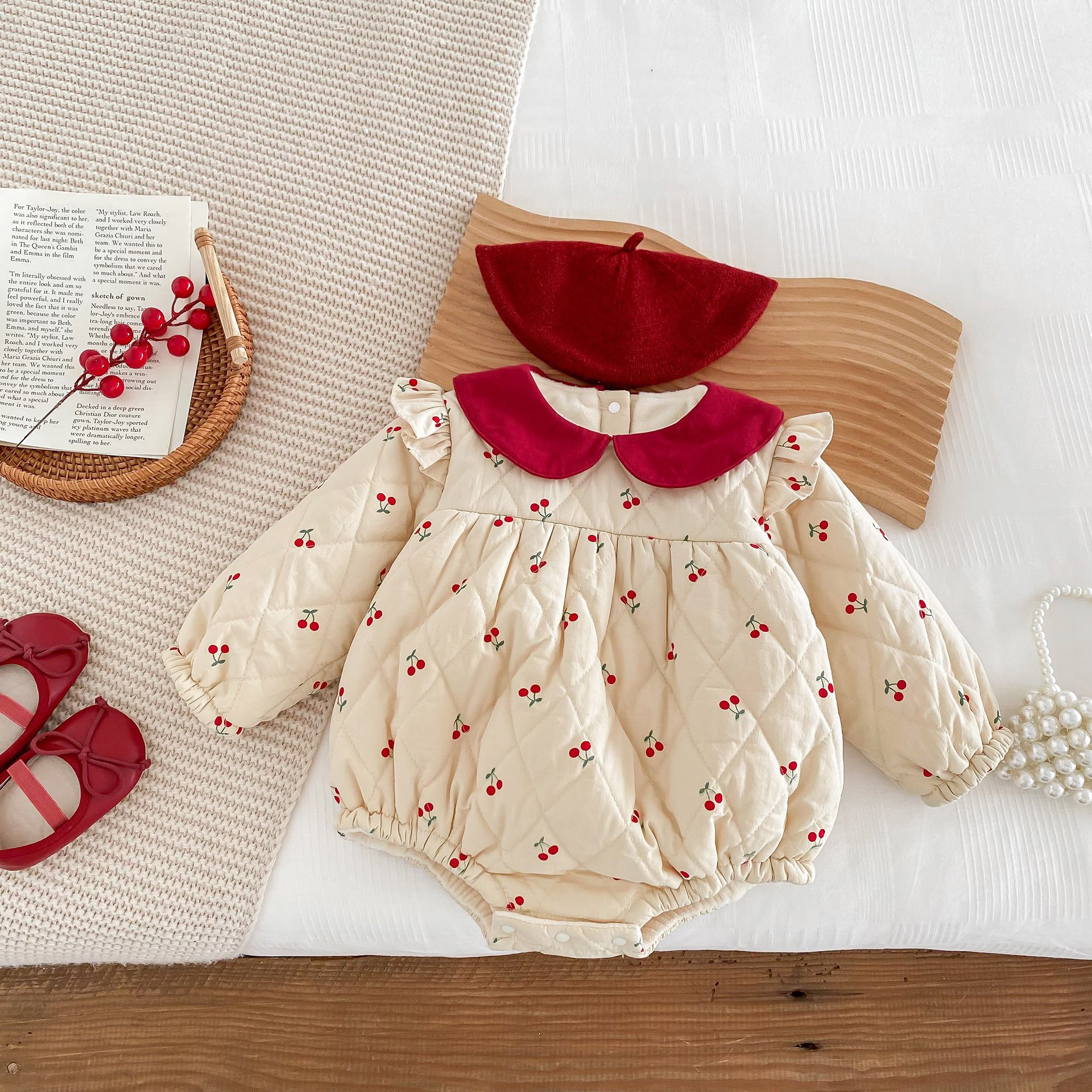Wholesale 2024 Winter Baby Clothing Sweet Style Printed Long Sleeve Cotton Baby Rompers