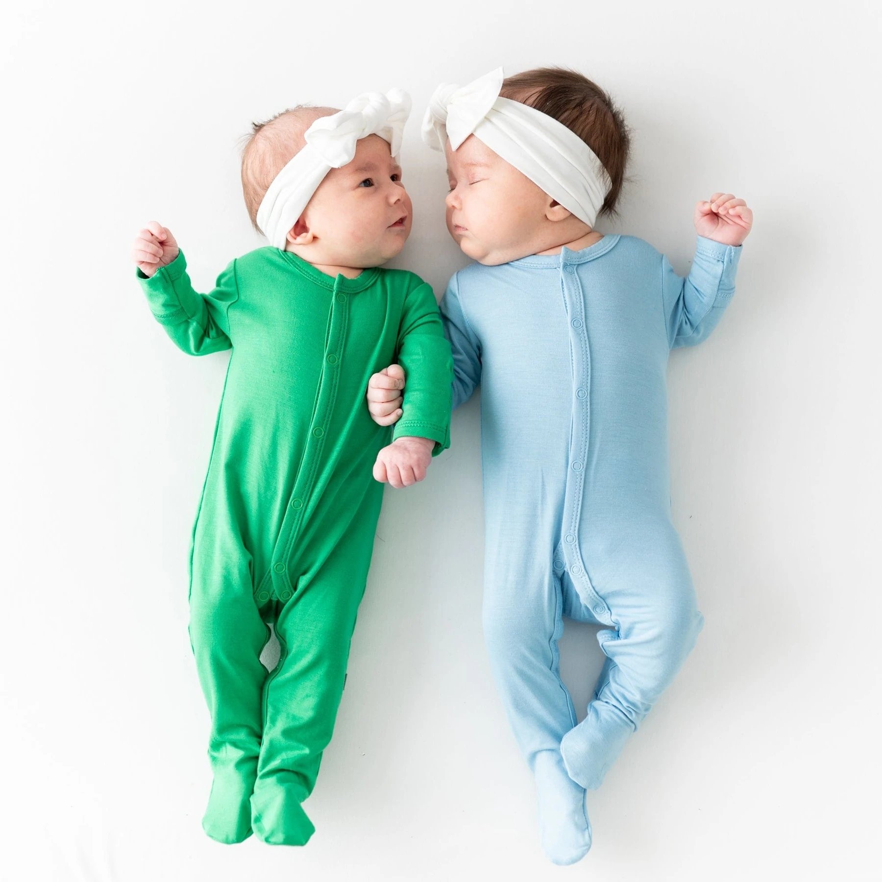 OEKO New Arrival Baby Clothes Bamboo Fabric Baby Romper Button Footie Baby Jumpsuit