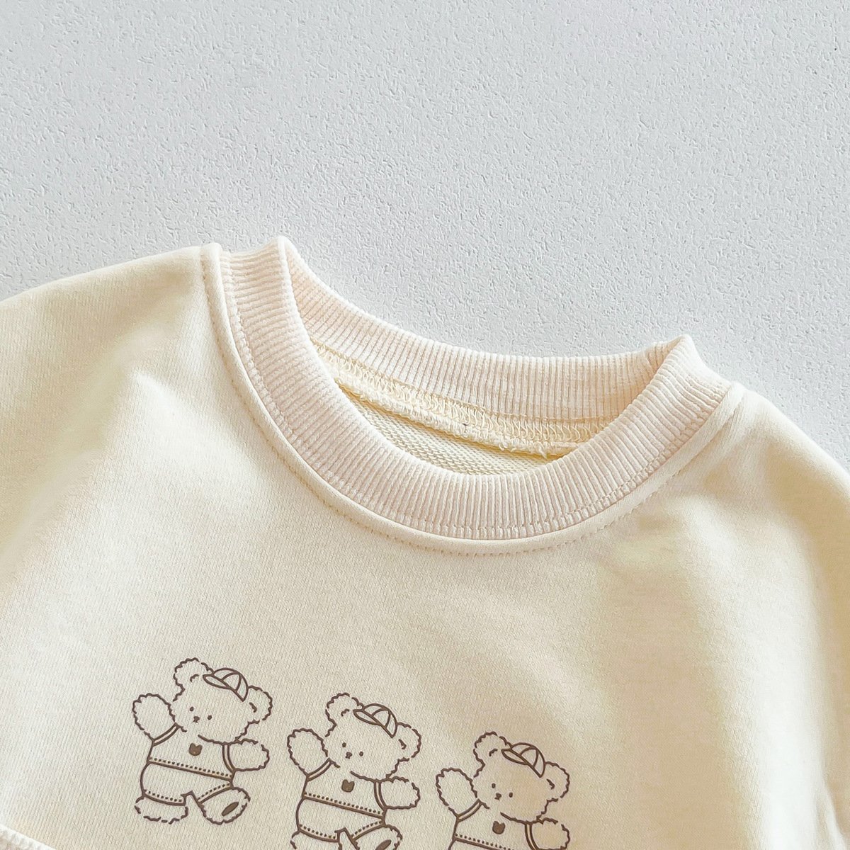 Custom Logo Pattern Wholesale Baby Cotton Sweatshirt Cute Bear Romper Long-sleeved Unisex Baby Romper Jumpsuit With Pocket
