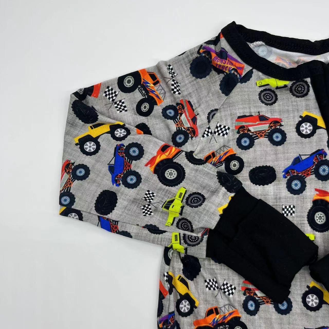 Delicate summer cartoon custom print bamboo spandex grip double zipper Girls kids clothing