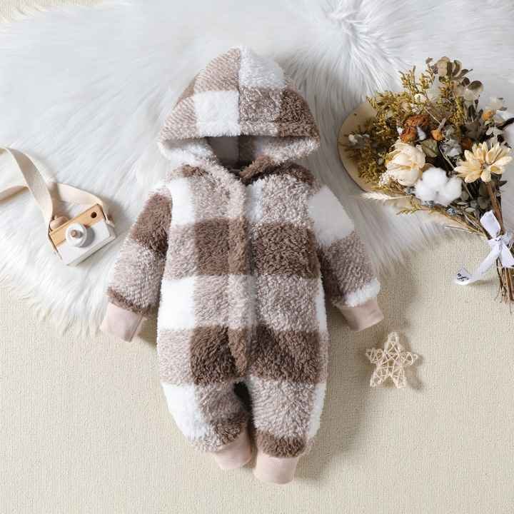 2024 Winter Hot Sales Plaid Plush Baby Crawl Suit Hooded Flannel Warm Coat and Jacket Romper Baby Unisex Zipper Jumpsuit