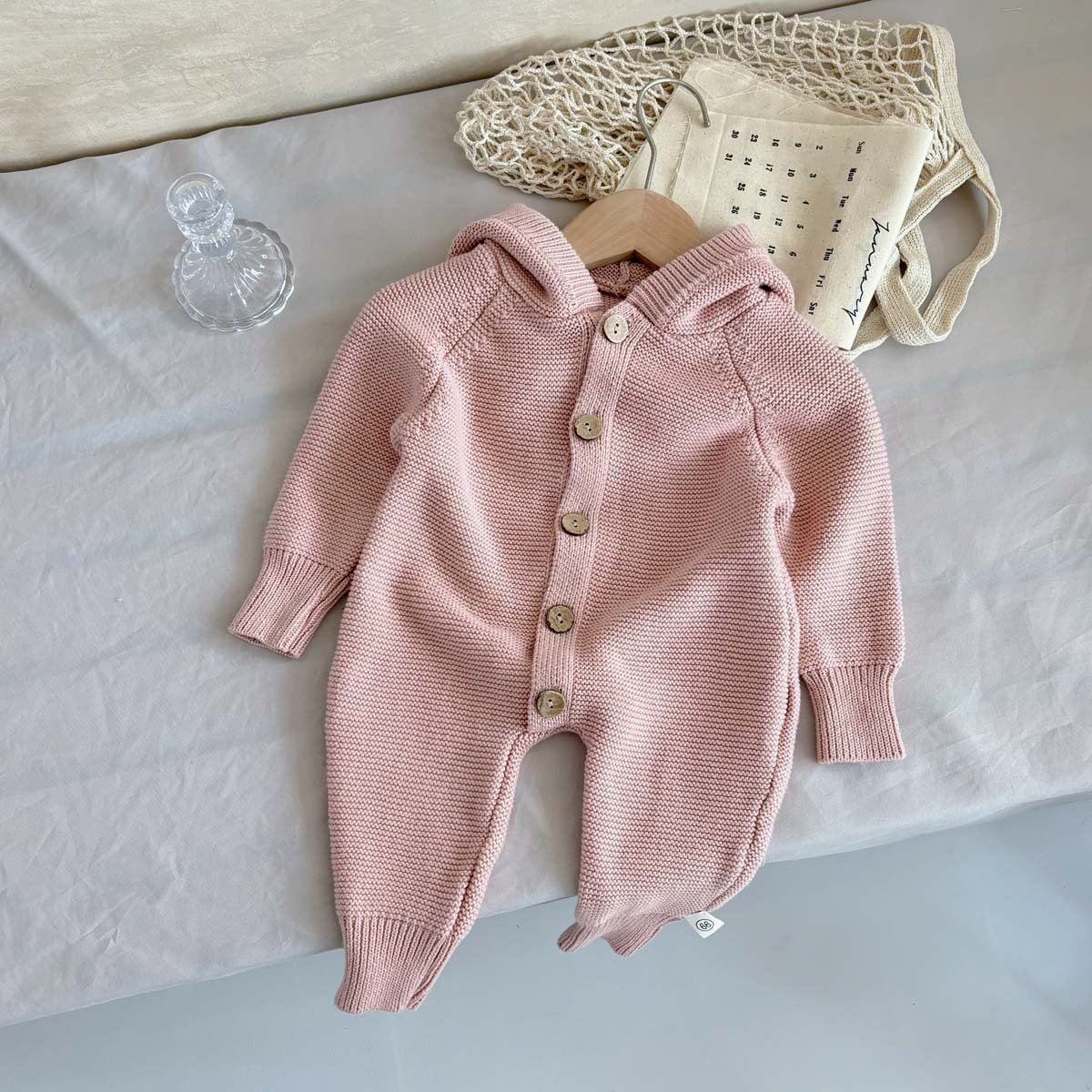 Wholesale 2024 Winter Baby Clothing Fashion Knit Solid Color Long Sleeve Cotton Baby Rompers