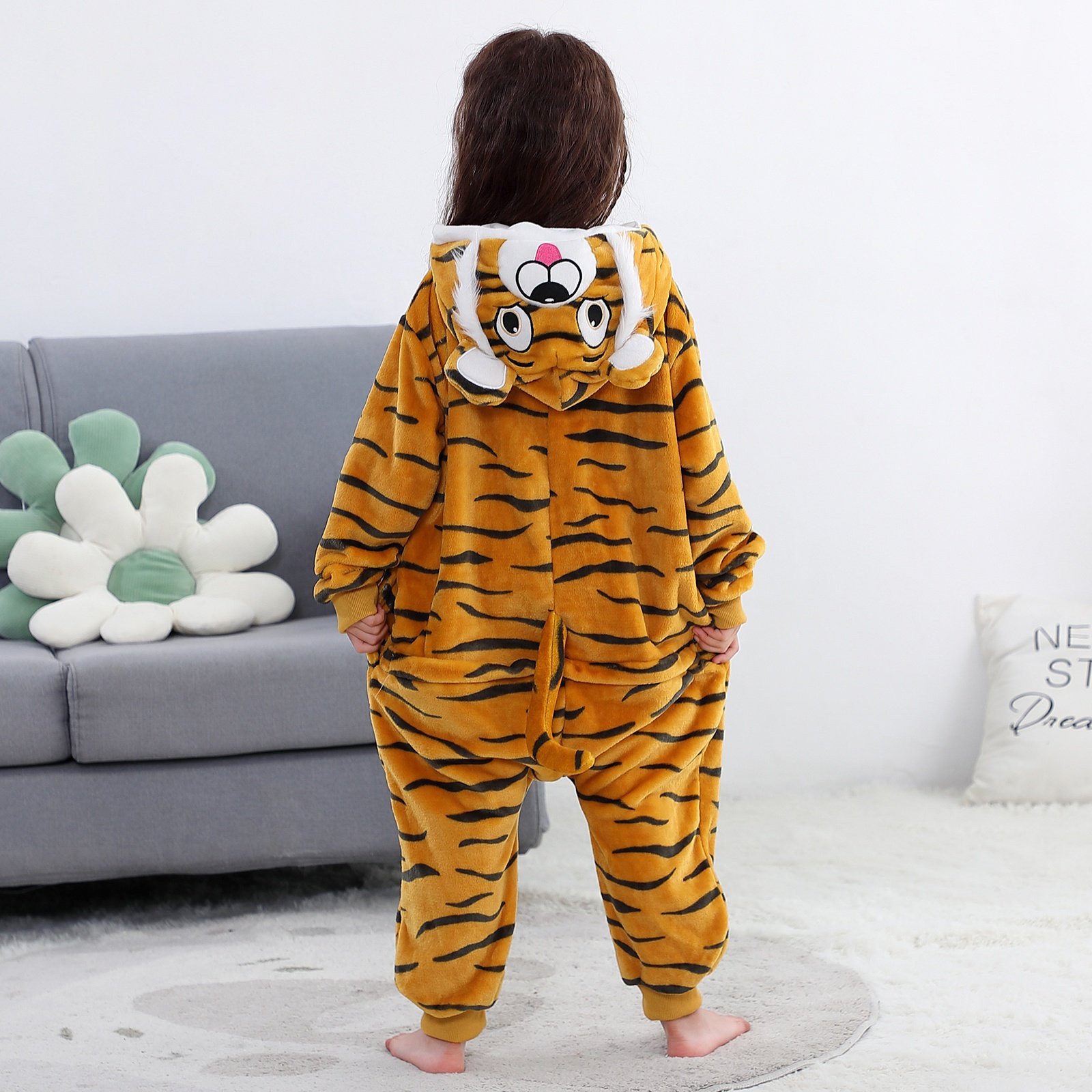 Michley OEM ODM Wholesale Thick Flannel Onesie Warm Cute Style Suit Summer Winter Cosplay Home-wear Animal Baby Romper