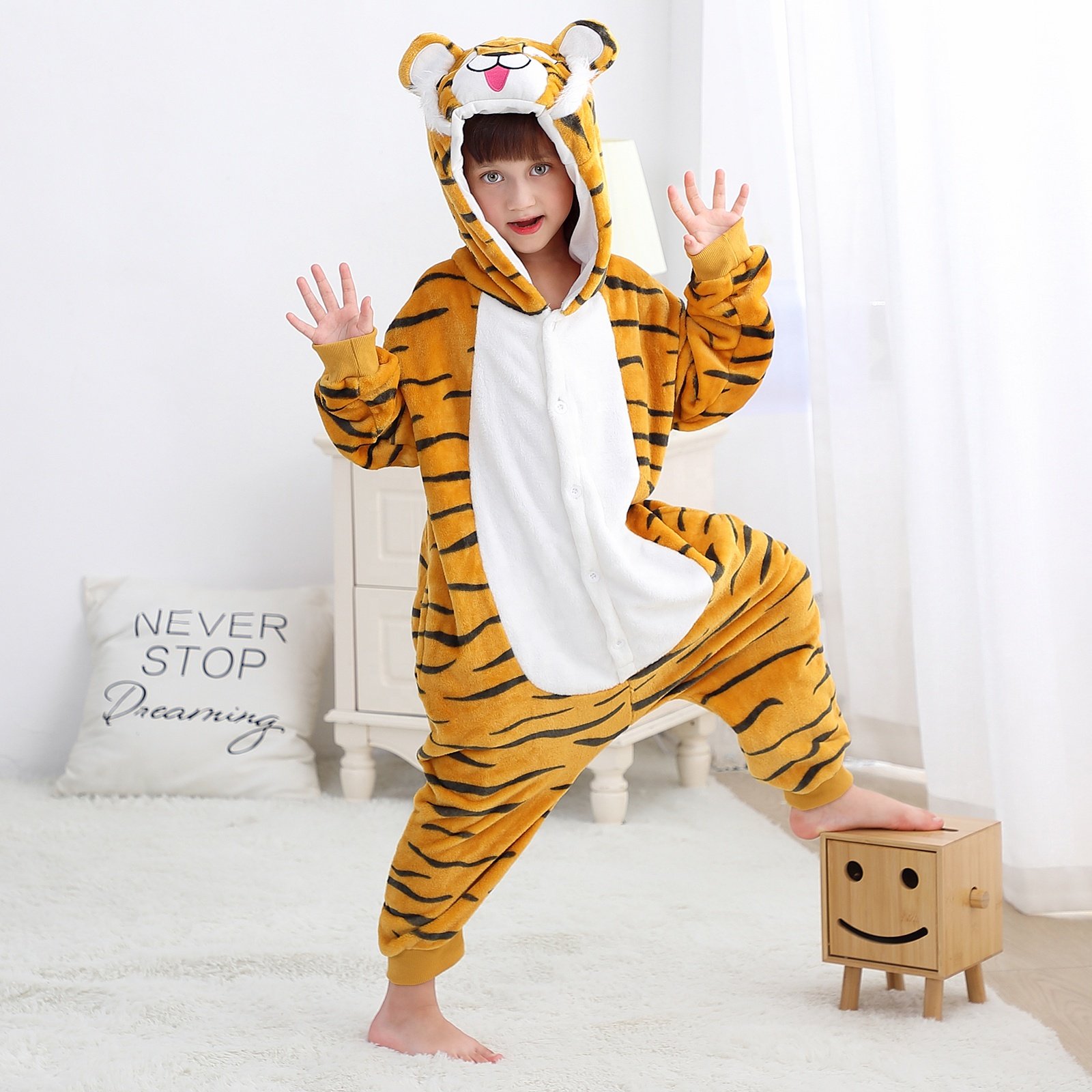 Michley OEM ODM Wholesale Thick Flannel Onesie Warm Cute Style Suit Summer Winter Cosplay Home-wear Animal Baby Romper