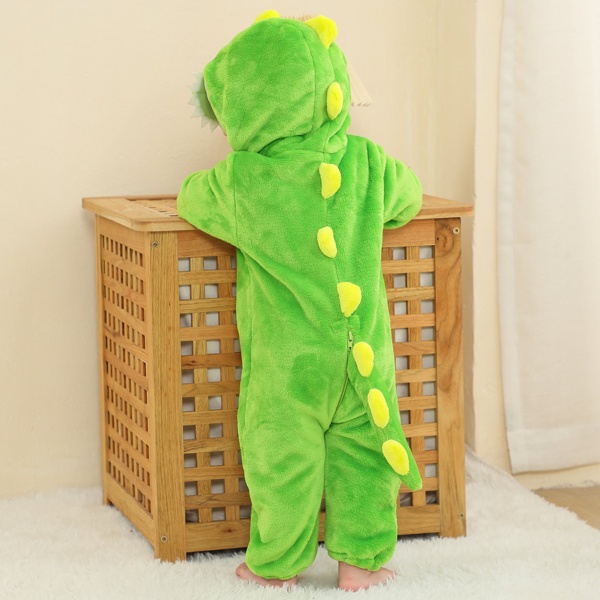 Michley wholesale green dinosaur baby clothing soft flannel material baby romper with zipper