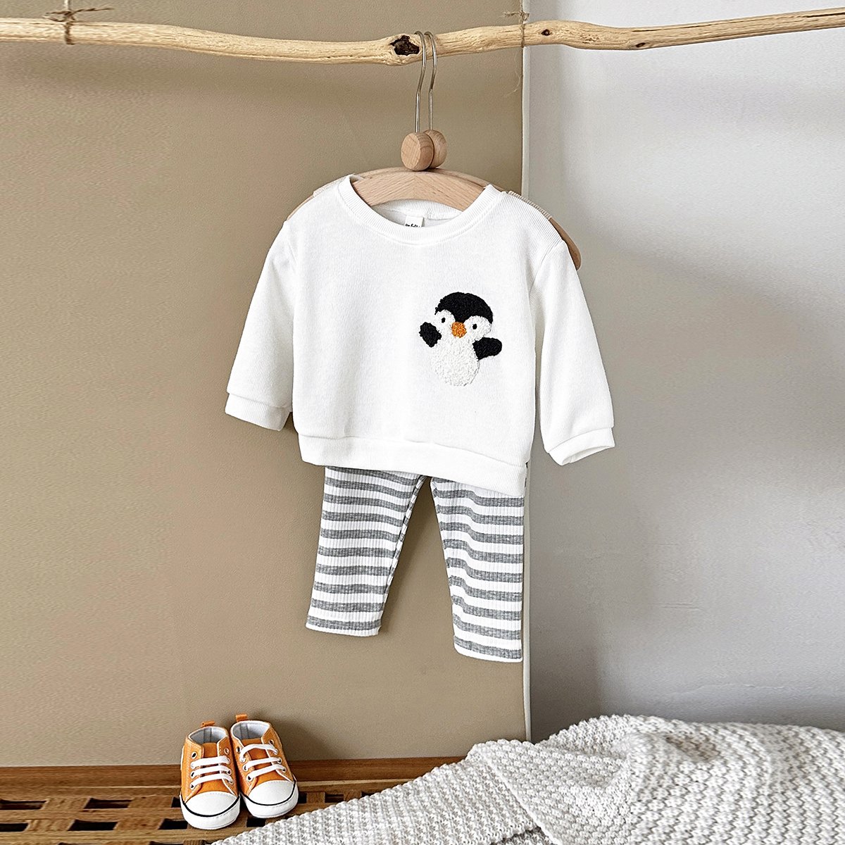 Autumn Baby Child Unicorn Embroider Hoodie 2PCS Newborn Round Neck Long Sleeve Leggings Set Clothes