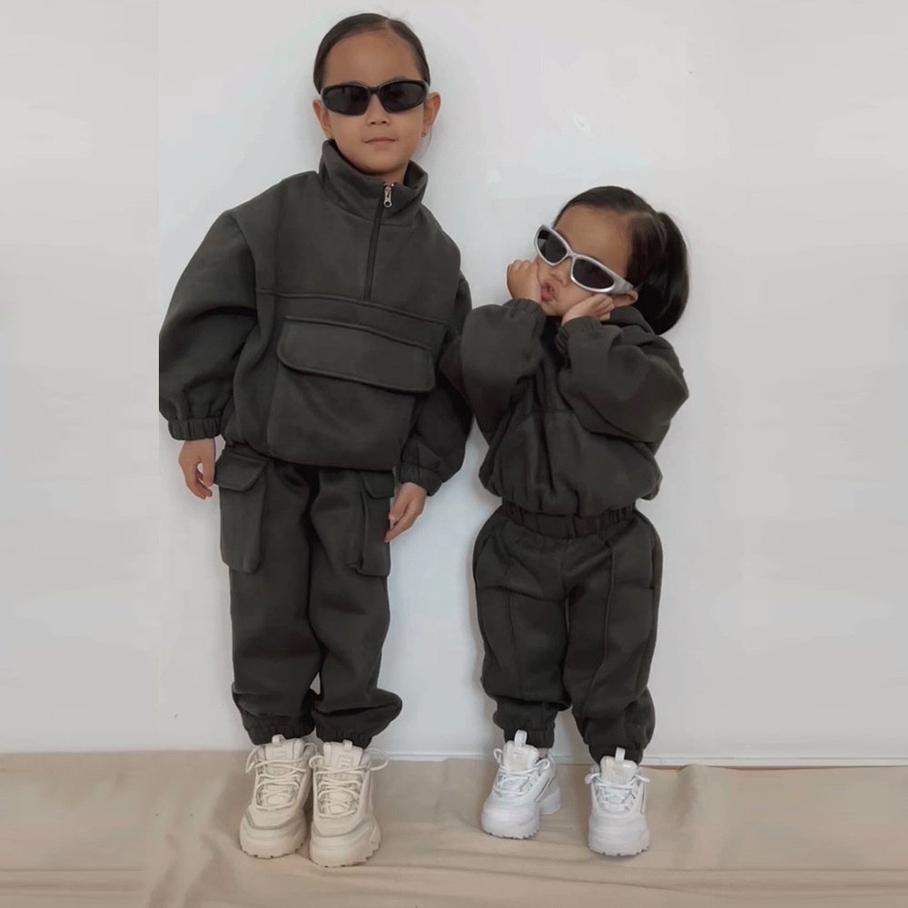 Rarewe Boys Clothing Sets Custom LOGO Square Pocket 1/4 Zip Up Hoodies Sweatpants Kids Tracksuits 2 Piece Set For Winter Fall