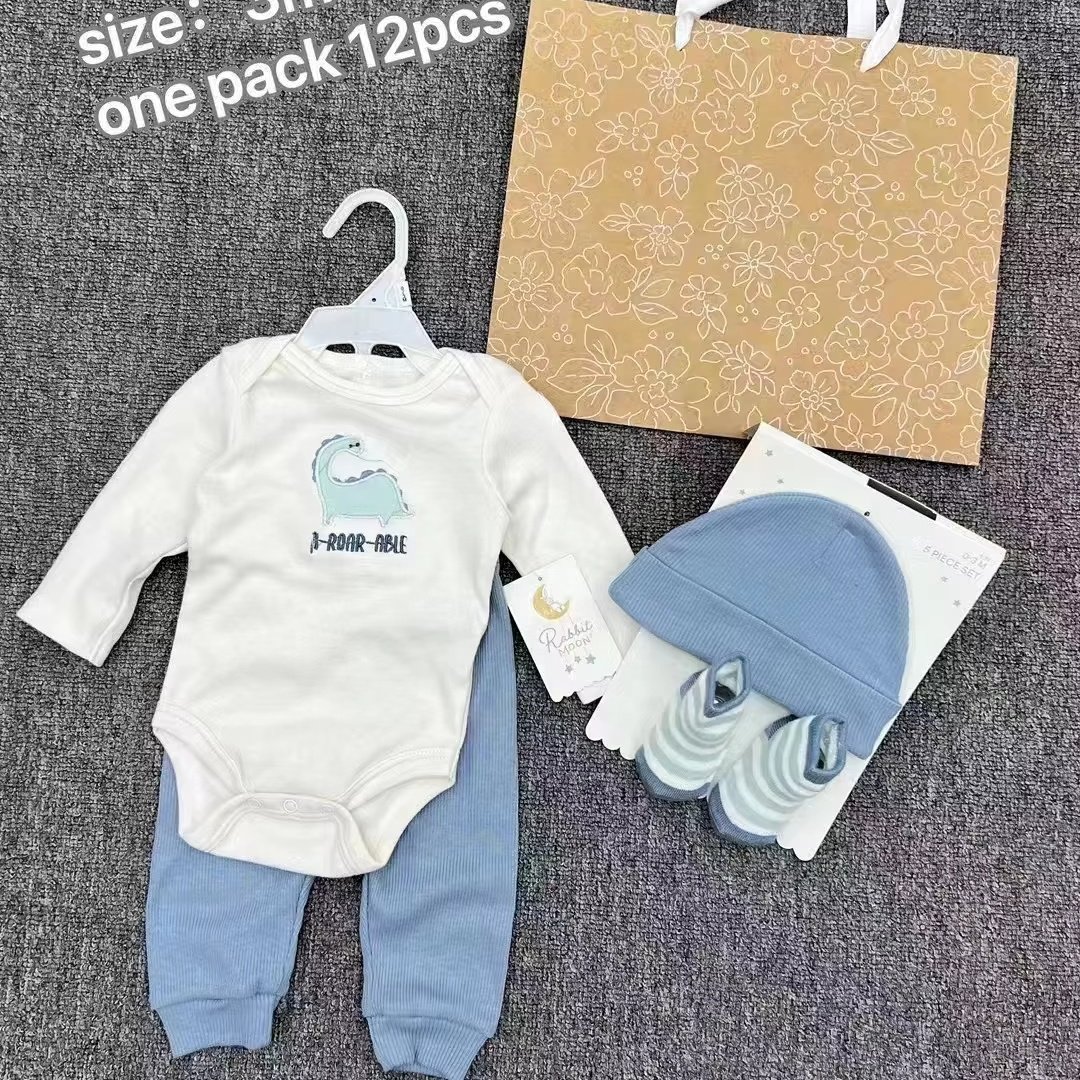 Sales 2024 baby clothing cotton new spring and autumn long sleeve three-piece set 3-6-9 cotton crawling clothing 4-piece set
