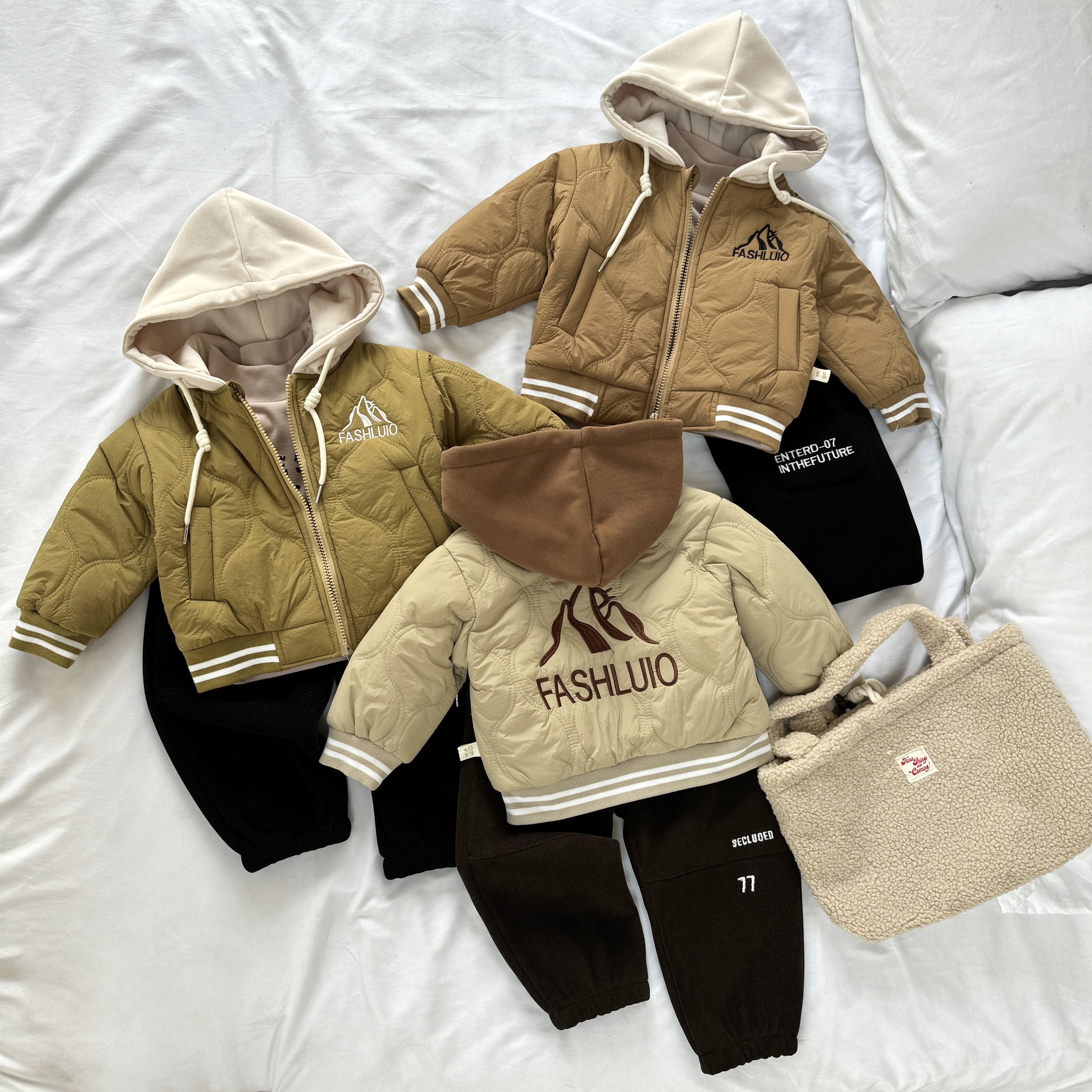 Boys' Set Autumn and Winter New Thickened Clothes Baby Fashionable Letter Hooded Coat Three Piece children clothing Set