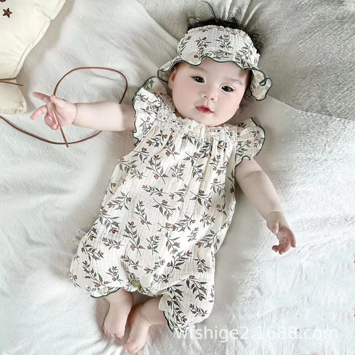 Summer thin sweat-absorbent and breathable newborn 0-3 years wholesale kids clothes