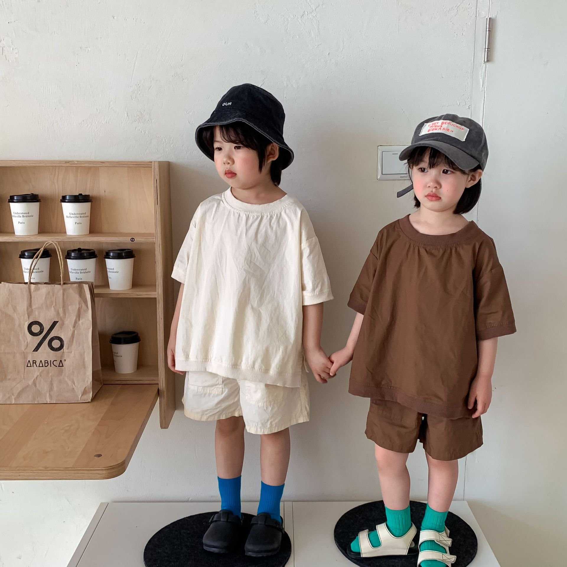 2024 new summer fashion baby boys and girls clothing sets organic cotton simple baby short-sleeved shorts two-piece suit