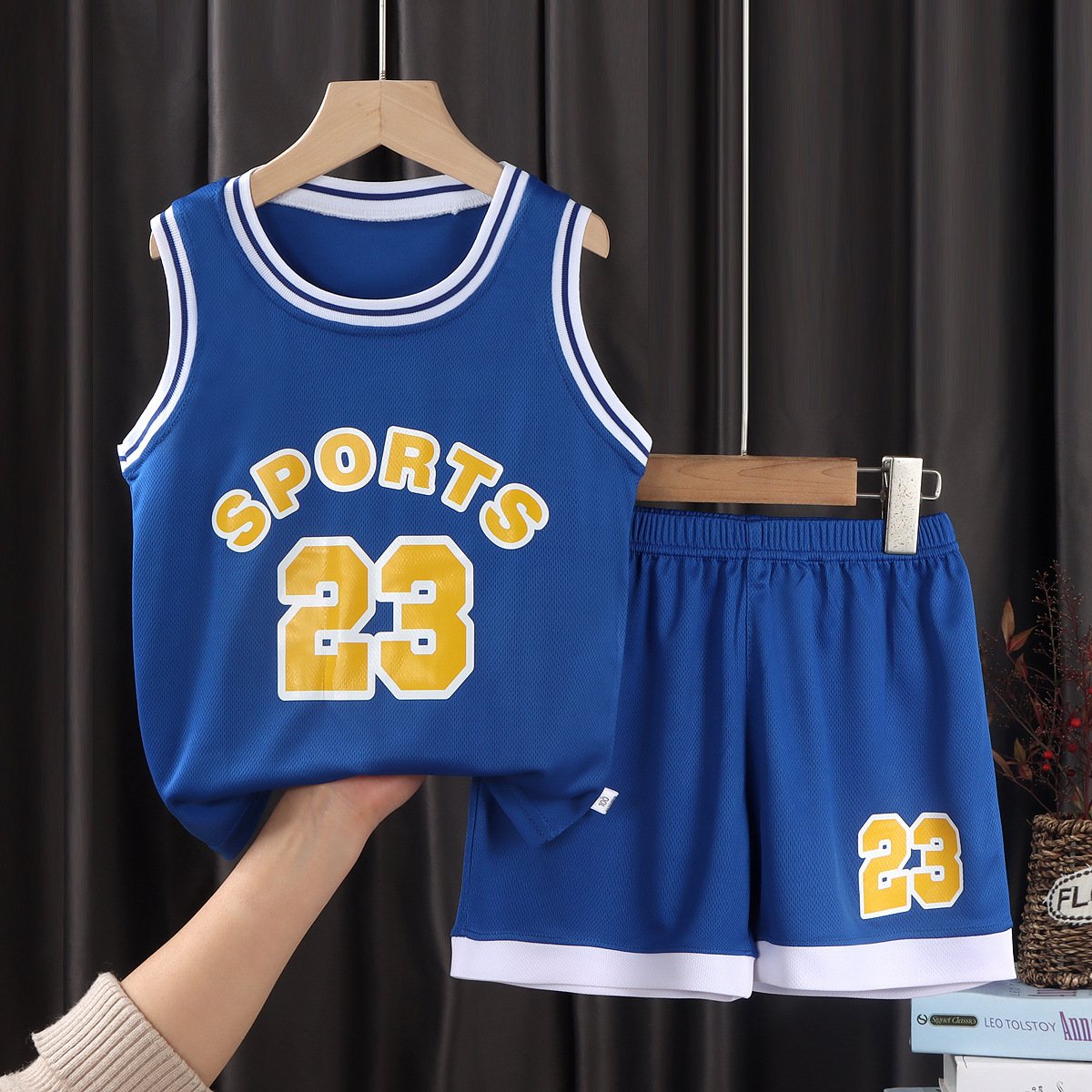 Boys and girls basketball suits team uniforms outdoor sportswear 1-12 years old short-sleeved jerseys