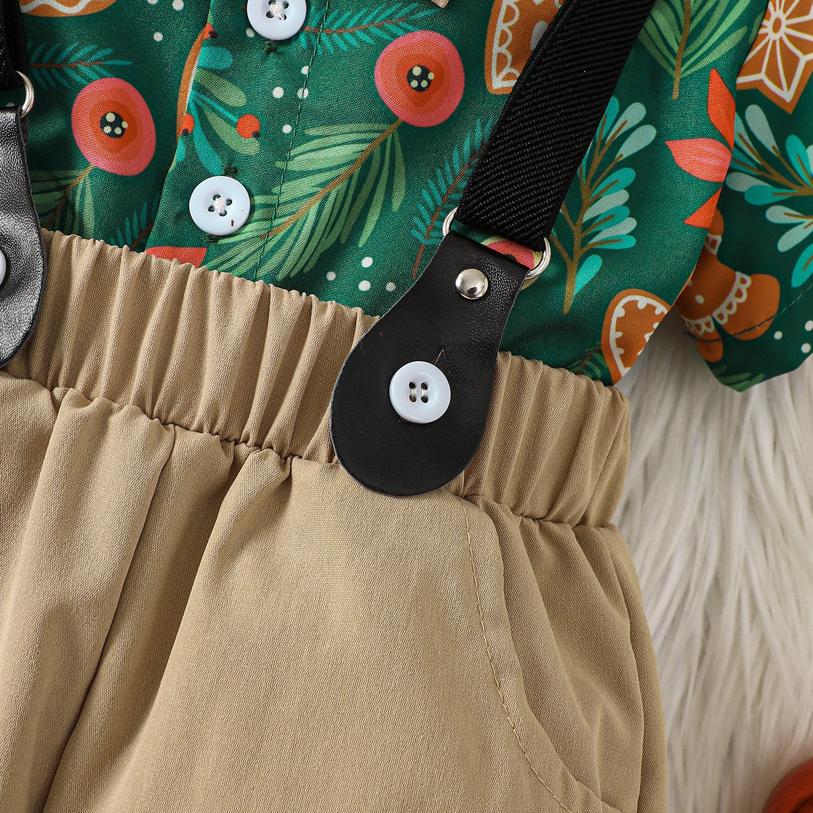 Christmas Boys Wear 2024 Summer New Boys Christmas Print Short-sleeved Shirt Strap Gentleman Suit Tie Shirt Strap Shorts Set