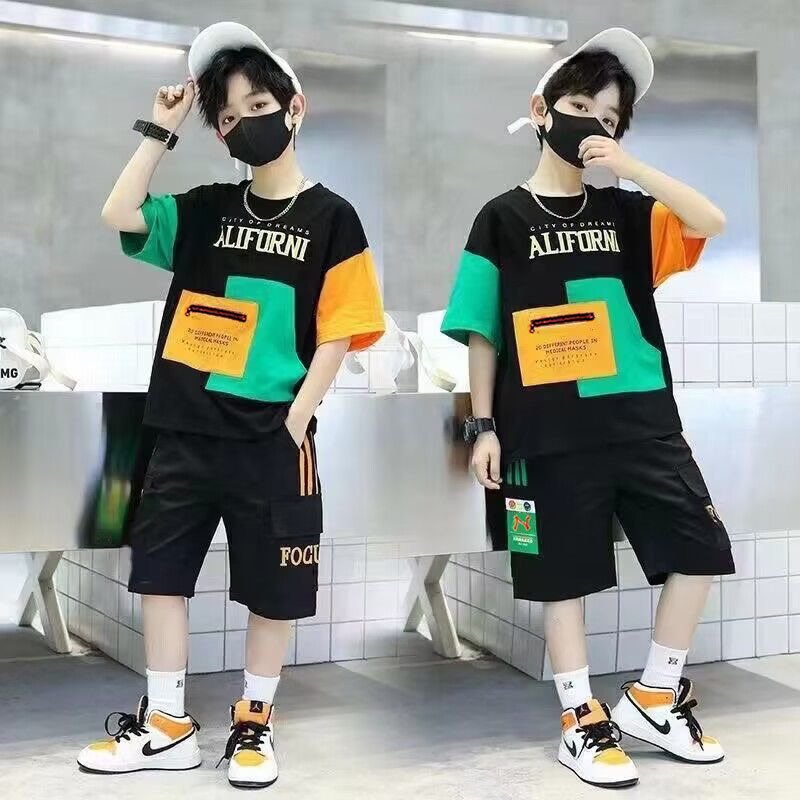 2024 New Summer Boys' Clothing Sets for 6-15 Years Old Fashionable Casual Prints 2-Piece Suit Short Sleeves Big Kids' Fashion
