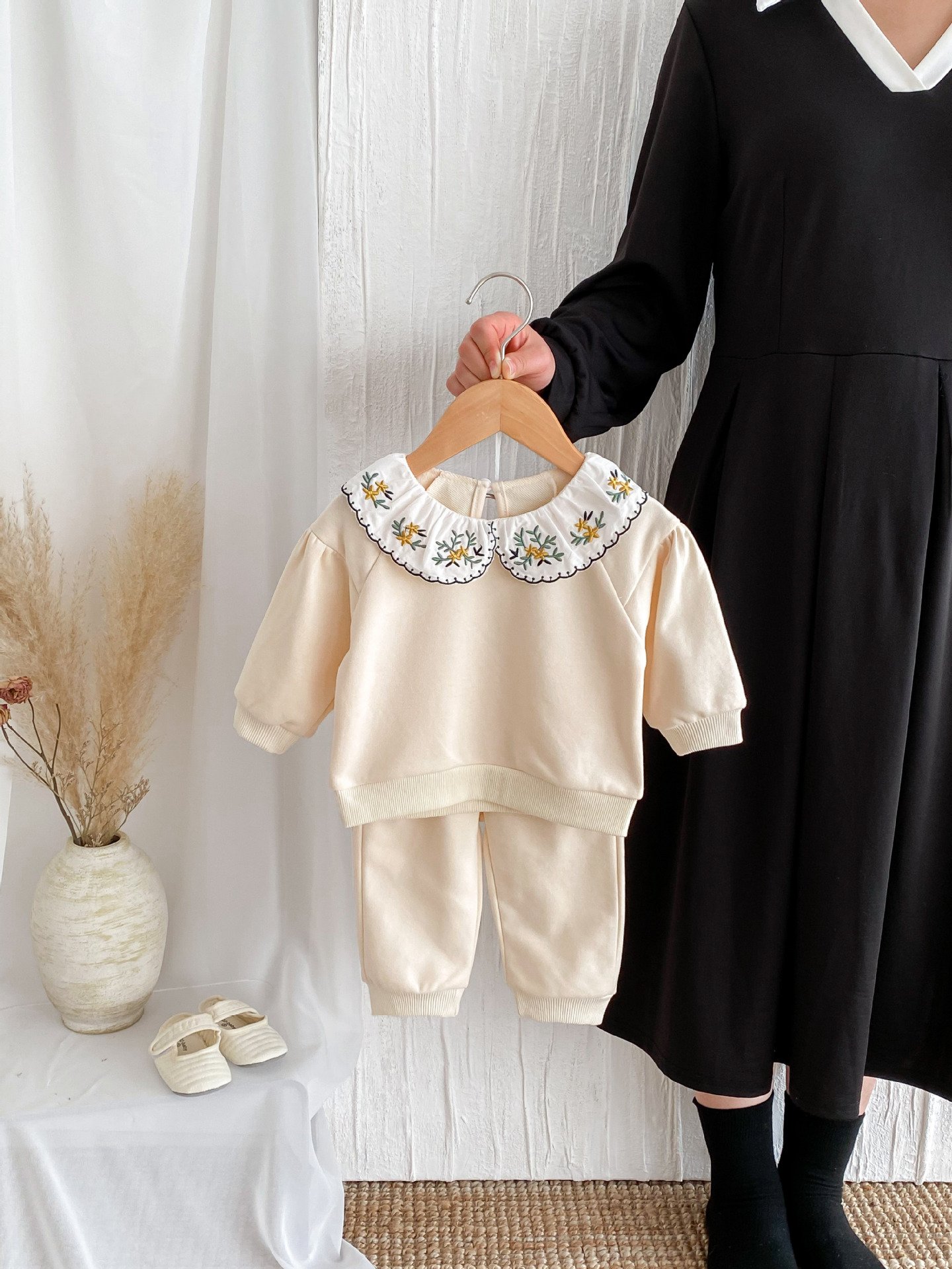2024 Baby Clothing Autumn Set Head Hoodie and Pants Set Female Baby Stylish Outing Two Piece Set