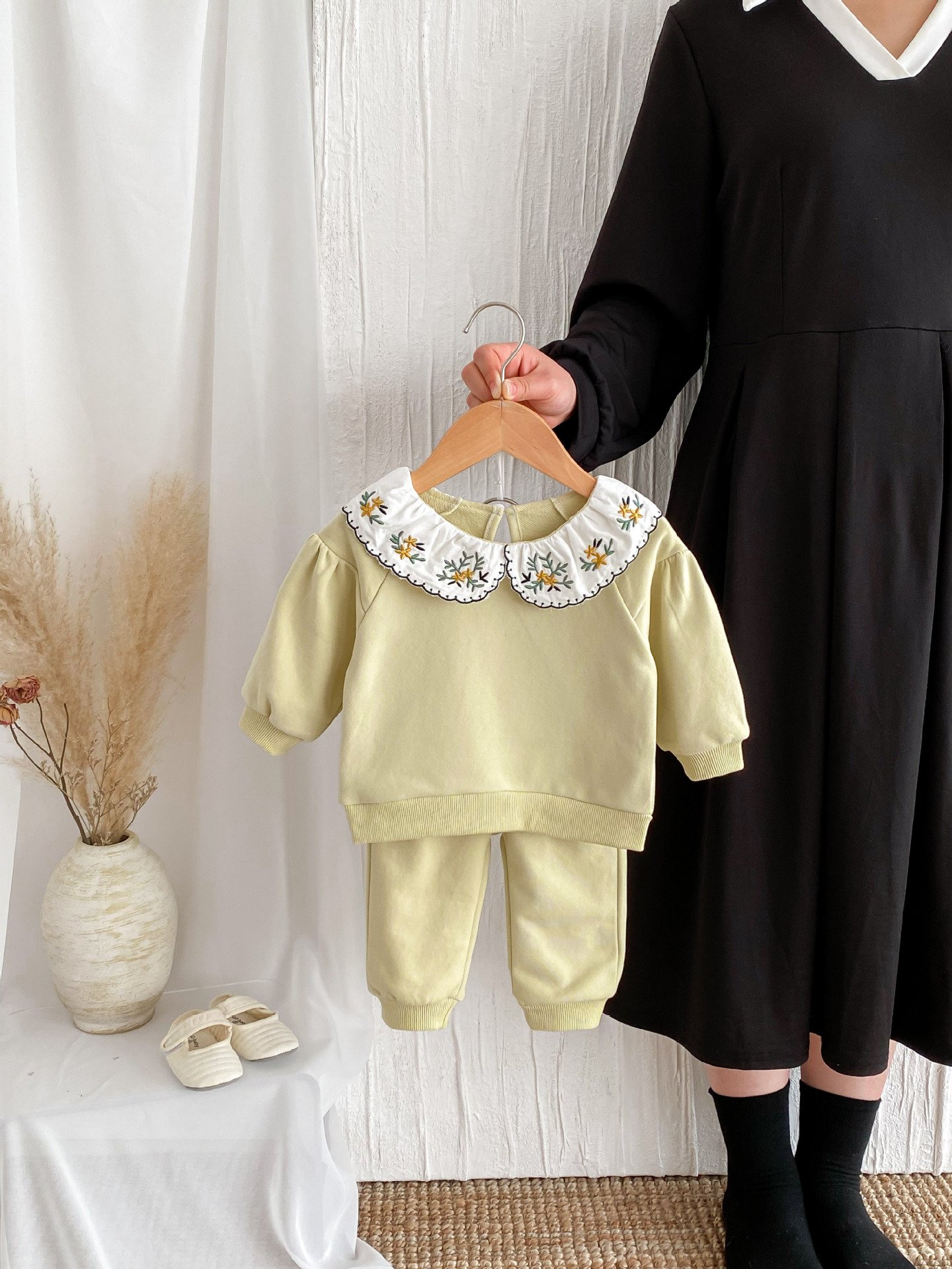 2024 Baby Clothing Autumn Set Head Hoodie and Pants Set Female Baby Stylish Outing Two Piece Set