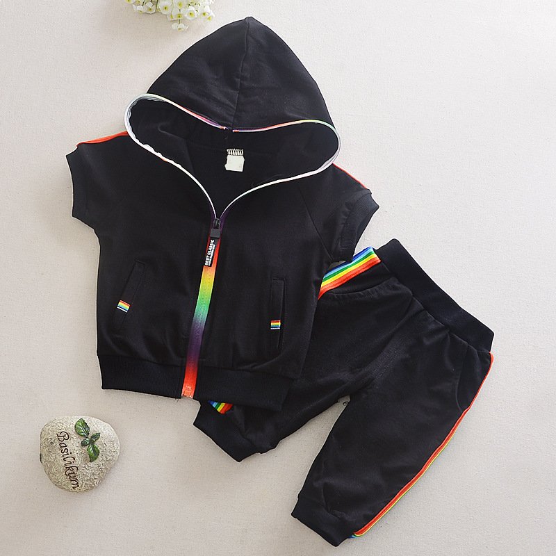 Boys and girls sports suit summer short-sleeved baby hooded zip-up shirt black and white two-piece suit