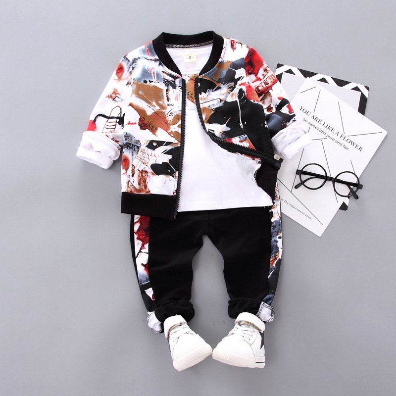 Baby autumn clothing set 0 to 1-2-3 years old boy handsome three-piece set of children's clothes Korean style suits