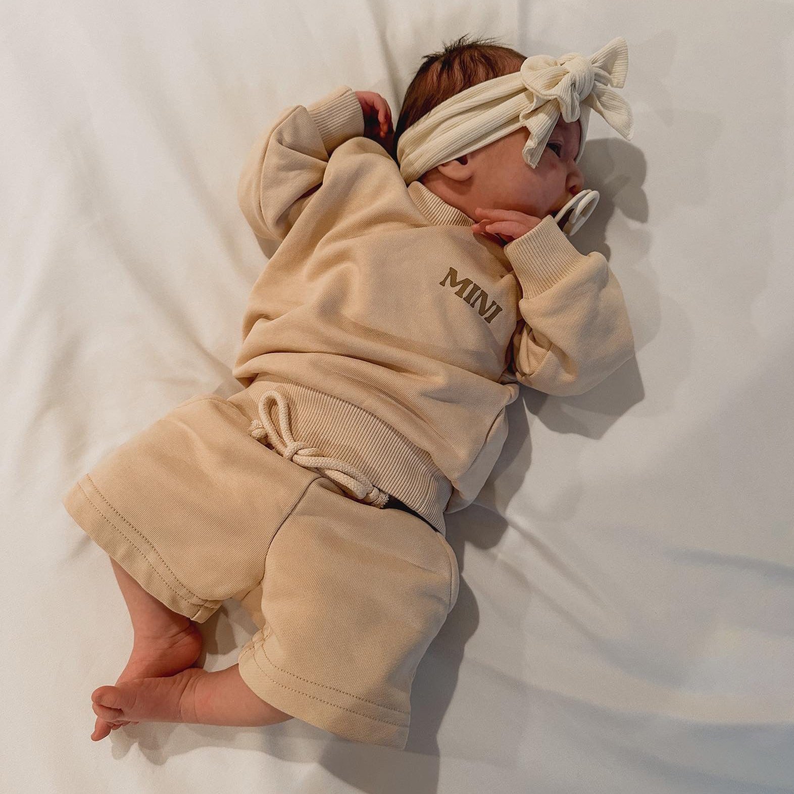 High Quality Custom Color Print Patterns Kids Fleece Shorts Sweatsuit Boys Clothing Sets