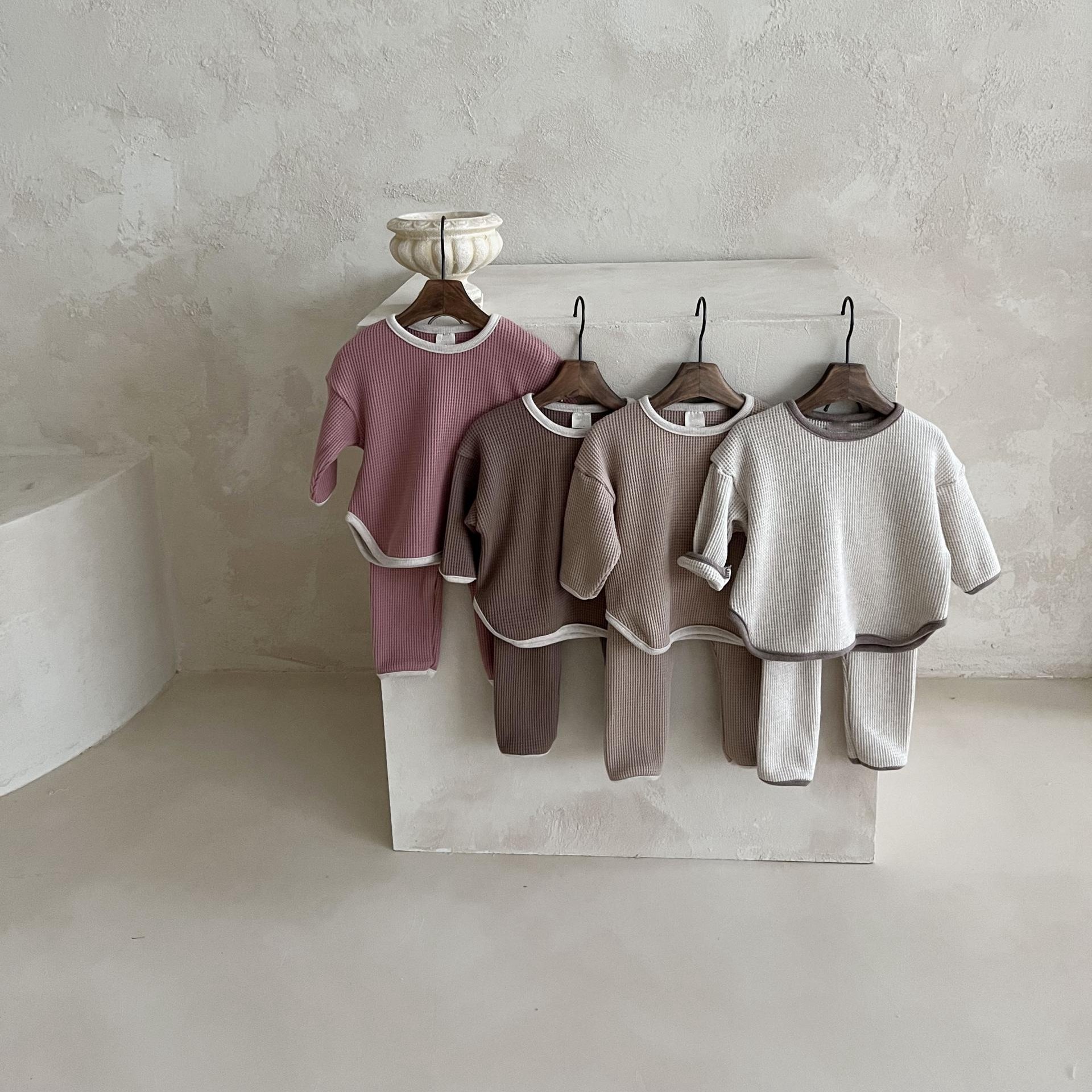 Wholesale Children Clothes Boys Clothing Set Spring Cotton sweatshirt and pant custom kids clothing